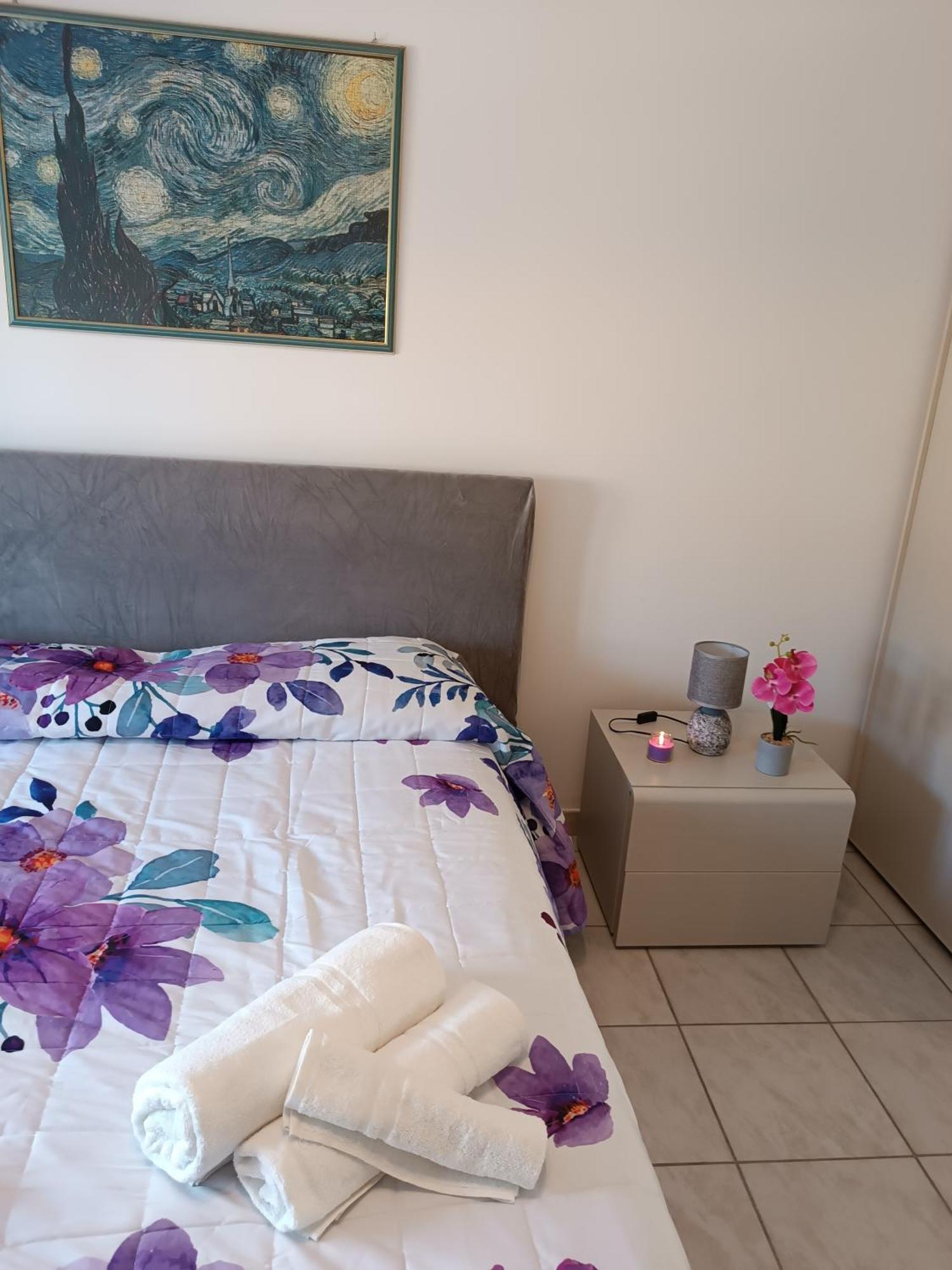 Ale'S House Apartment Monserrato Bagian luar foto